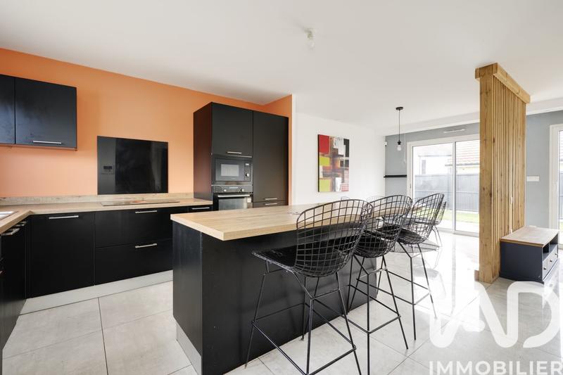 Maison - 125 m² - 6 pièces