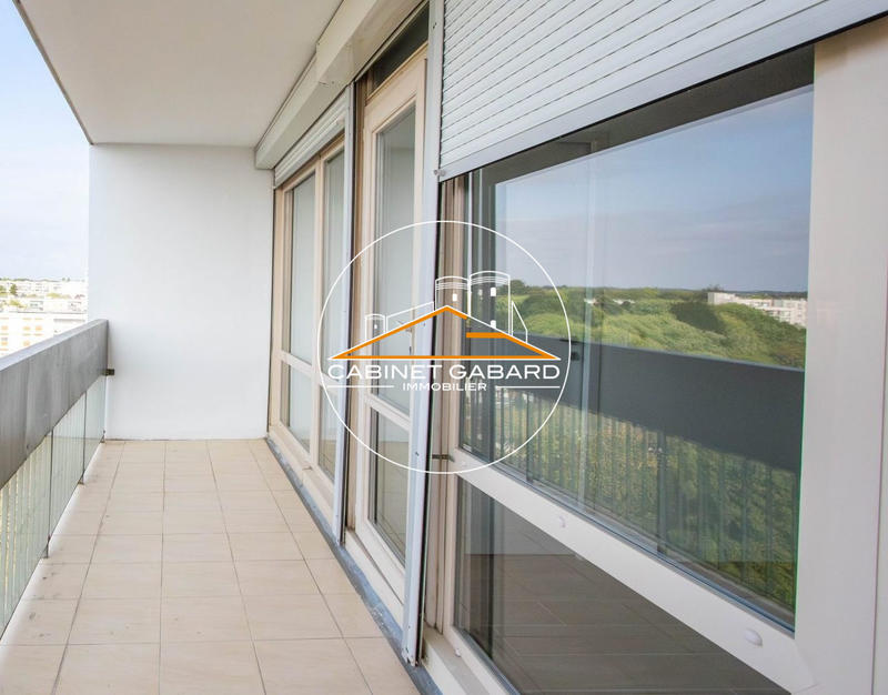 Appartement - 75 m² - 4 pièces