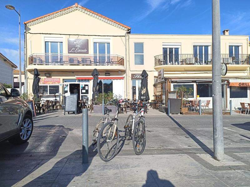 Magasins - 15 pièces