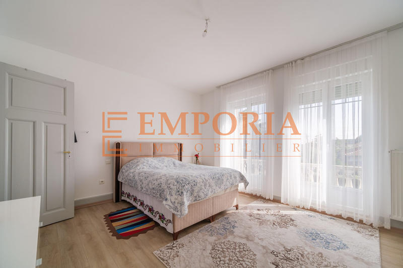 Maison - 160 m² - 7 pièces