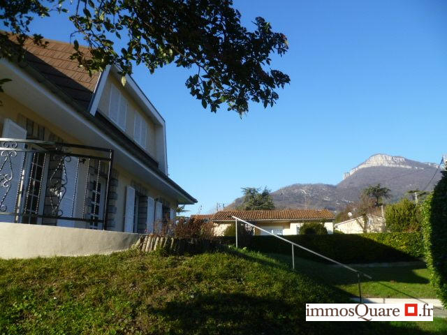 Maison - 152 m² - 6 pièces