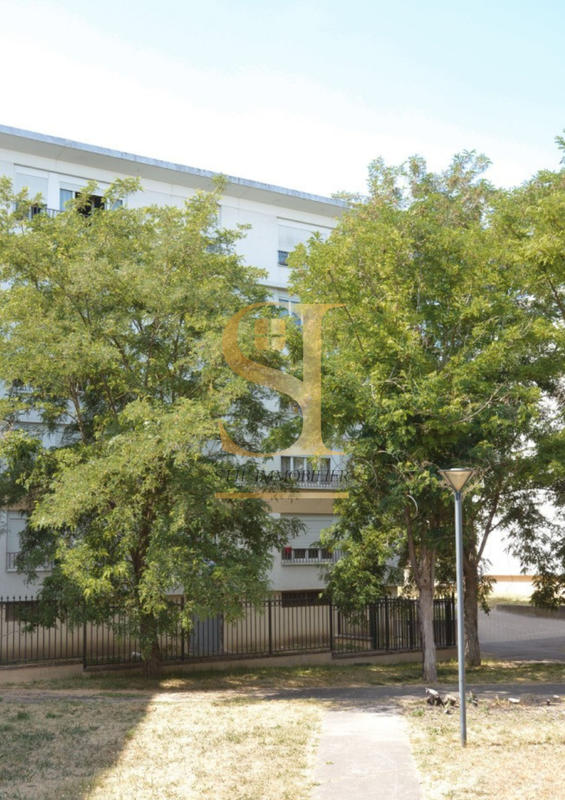 Appartement - 77 m² - 4 pièces