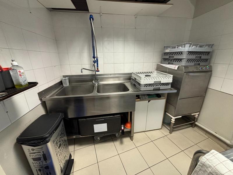 Local commercial - 105 m²