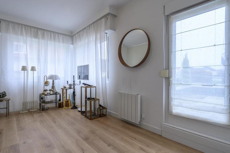 Maison - 268 m² - 6 pièces