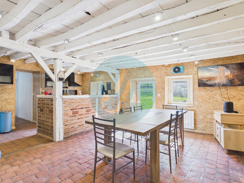 Maison - 102 m² - 5 pièces