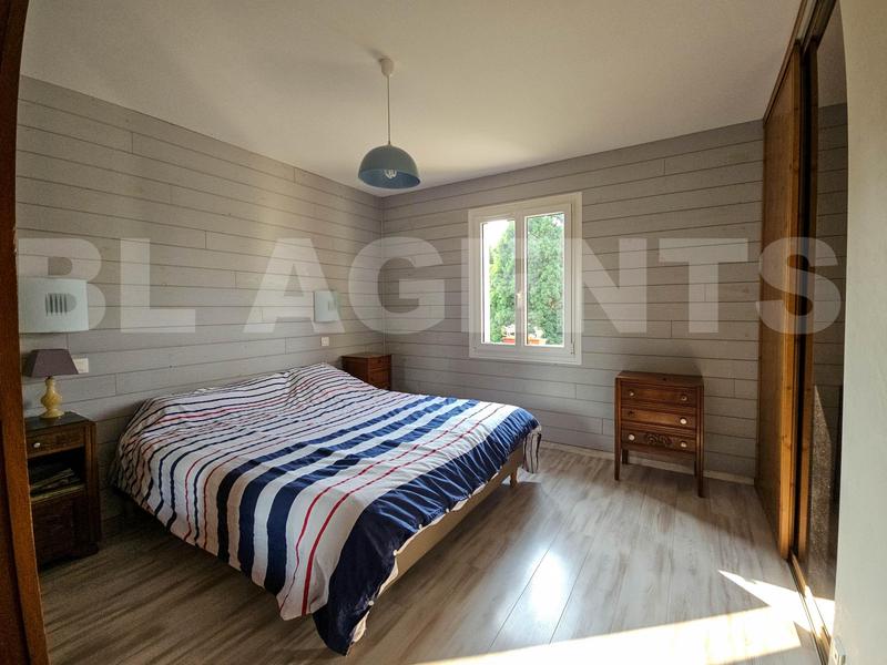 Pavillon - 151 m² - 6 pièces