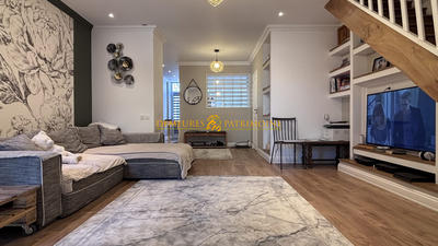 Maison - 145 m² - 6 pièces