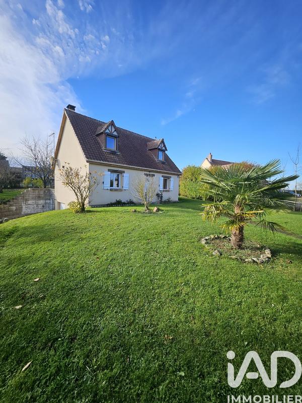 Maison - 98 m² - 5 pièces