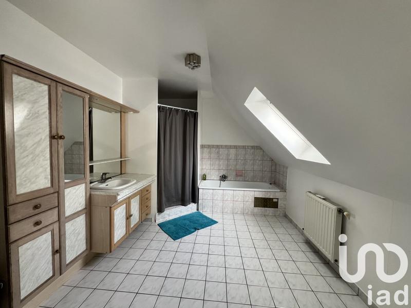 Maison - 213 m² - 7 pièces