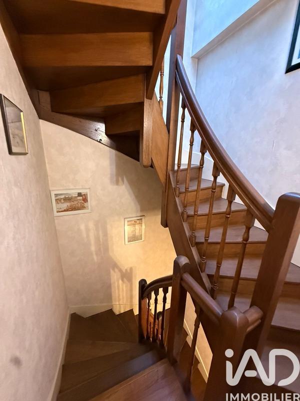 Maison - 135 m² - 6 pièces