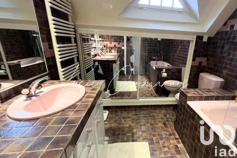 Maison - 121 m² - 6 pièces