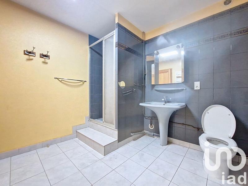 Maison - 270 m² - 7 pièces