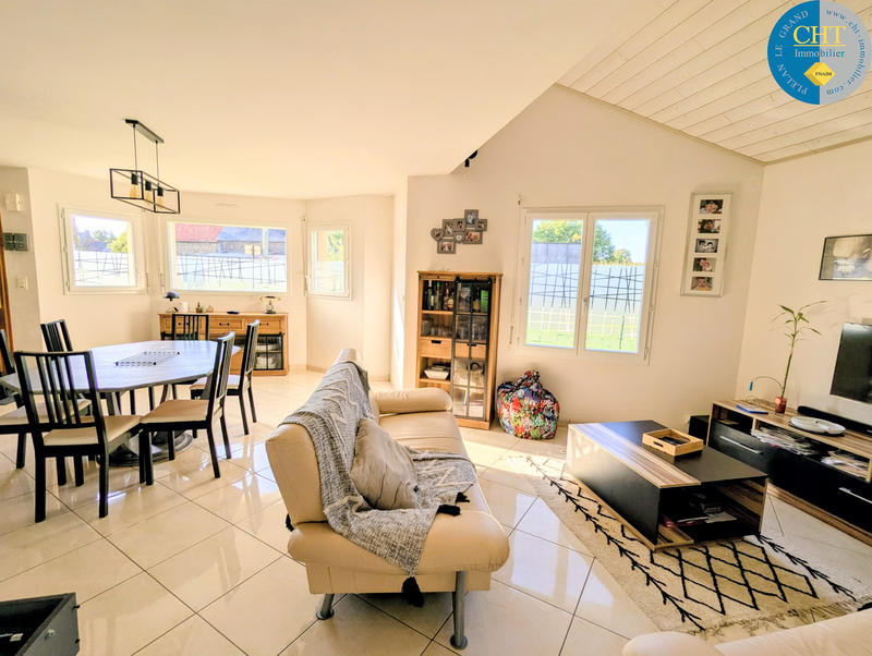 Maison - 120 m² - 5 pièces