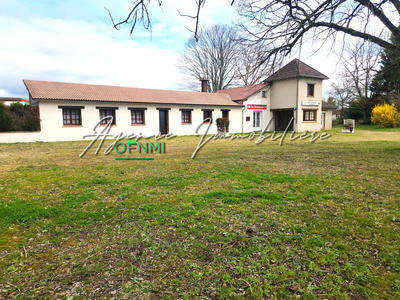 Propriété - 282 m² - 7 pièces