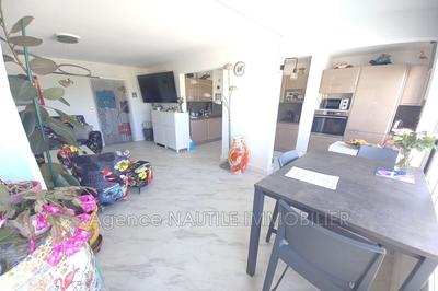 Appartement - 60 m² - 2 pièces