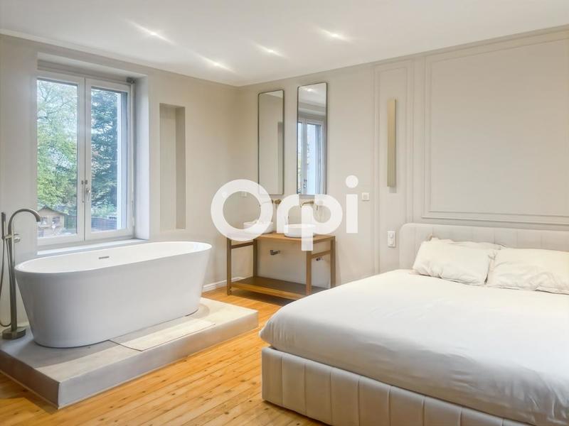 Maison - 146 m² - 5 pièces