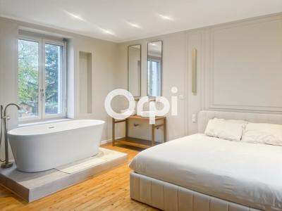 Maison - 146 m² - 5 pièces