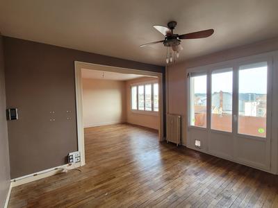 Appartement - 79 m² - 4 pièces