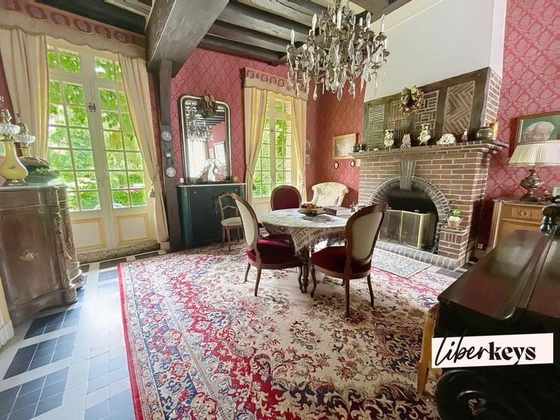 Maison bourgeoise - 264 m² - 9 pièces