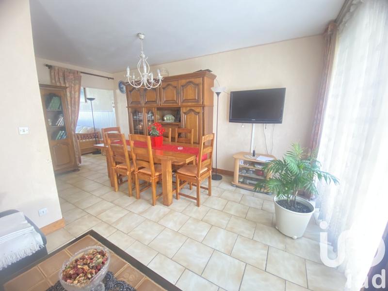 Maison - 88 m² - 7 pièces