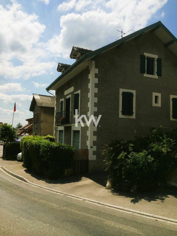 Maison - 171 m² - 8 pièces