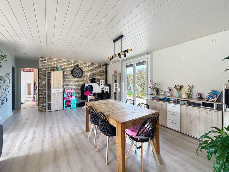 Maison - 88 m² - 4 pièces