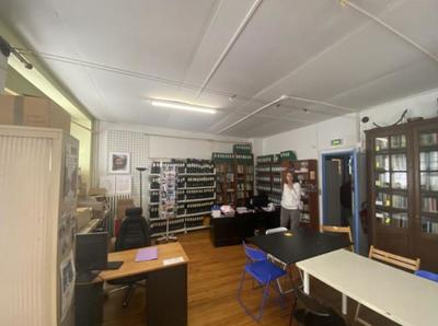 Bureau - 92 m² - 3 pièces