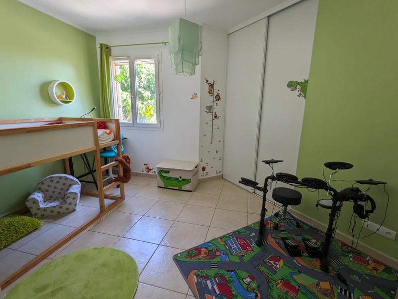 Maison - 115 m² - 4 pièces