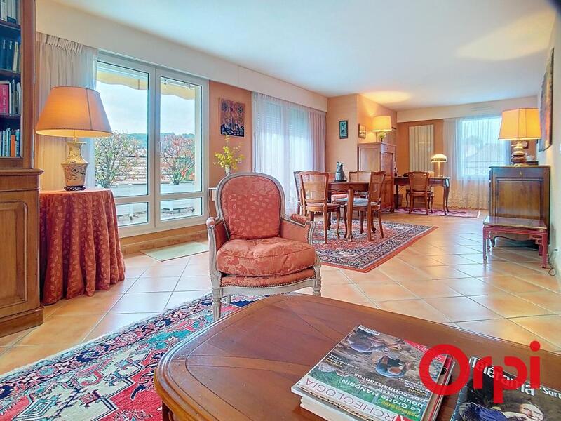 Appartement - 134 m² - 4 pièces