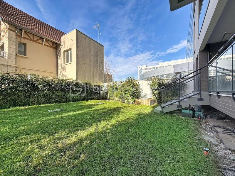 Appartement - 83 m² - 4 pièces