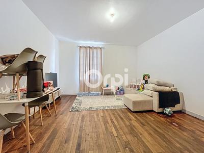 Appartement - 72 m² - 3 pièces