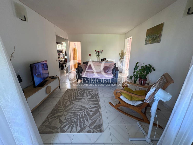 Appartement - 64 m² - 3 pièces