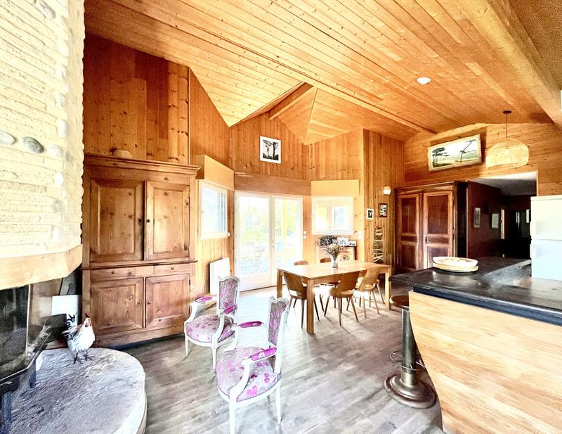 Villa - 198 m² - 7 pièces