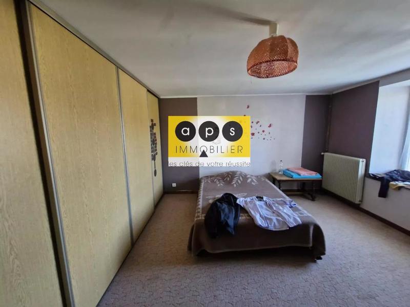 Appartement - 160 m² - 6 pièces