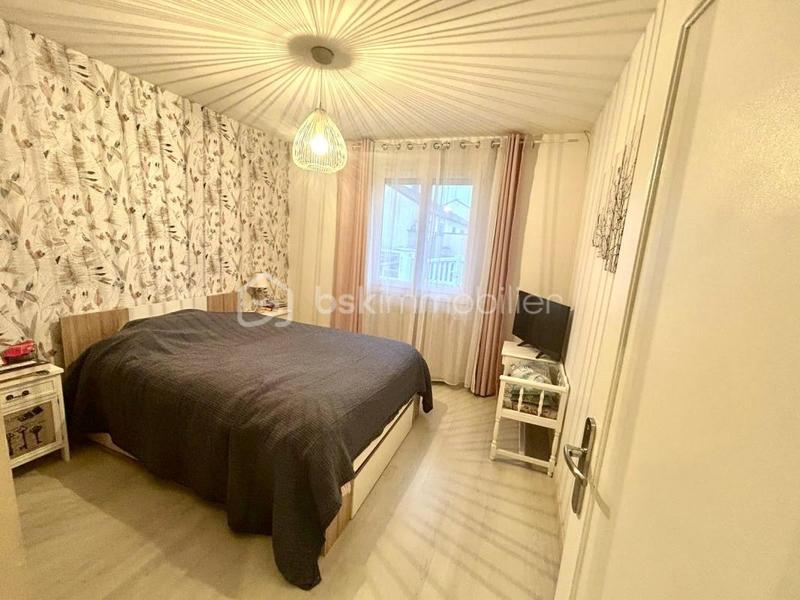 Pavillon - 105 m² - 5 pièces