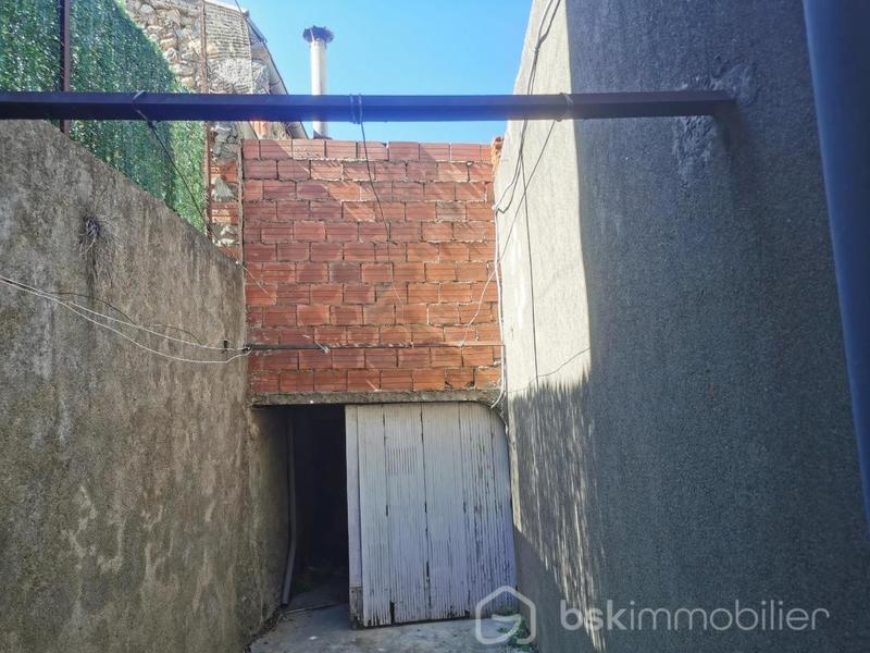 Maison de village - 100 m² - 10 pièces