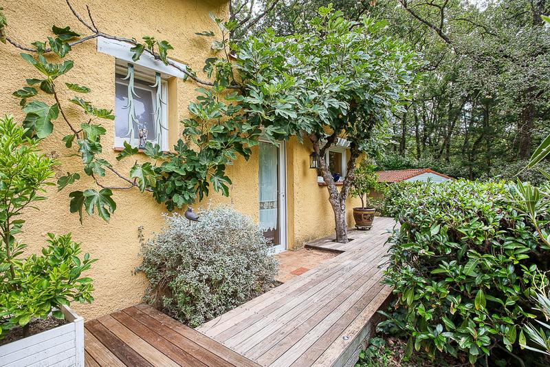 Maison - 180 m² - 6 pièces