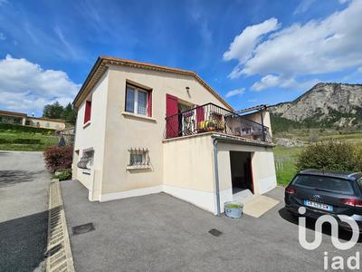 Maison de village - 95 m² - 5 pièces