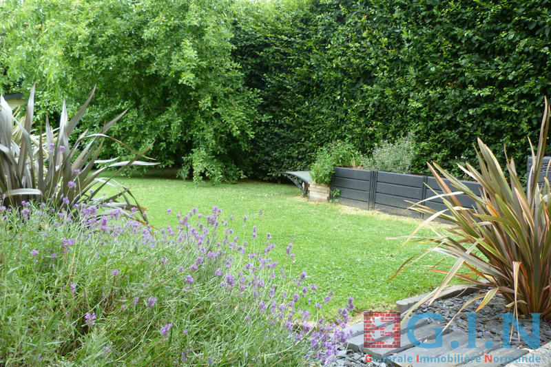 Maison - 132 m² - 8 pièces