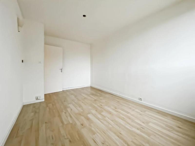 Appartement - 105 m² - 5 pièces