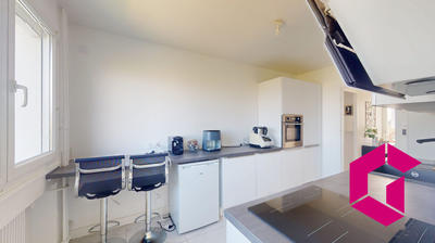 Appartement - 65 m² - 3 pièces