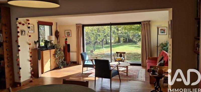 Maison - 140 m² - 7 pièces