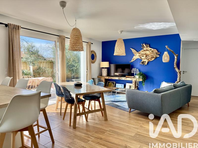 Maison - 80 m² - 4 pièces