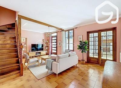 Maison de ville - 75 m² - 4 pièces