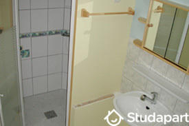 Chambre - 9 m² - 1 pièce