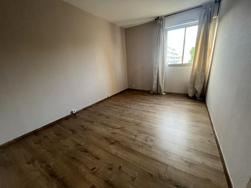 Appartement - 88 m² - 3 pièces