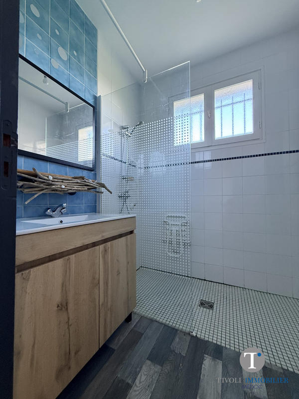 Maison - 93 m² - 5 pièces