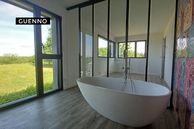 Maison - 185 m² - 7 pièces