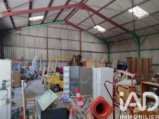 Maison - 325 m² - 1 pièce