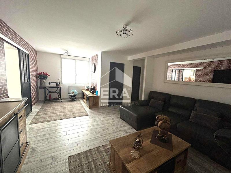 Maison - 98 m² - 5 pièces